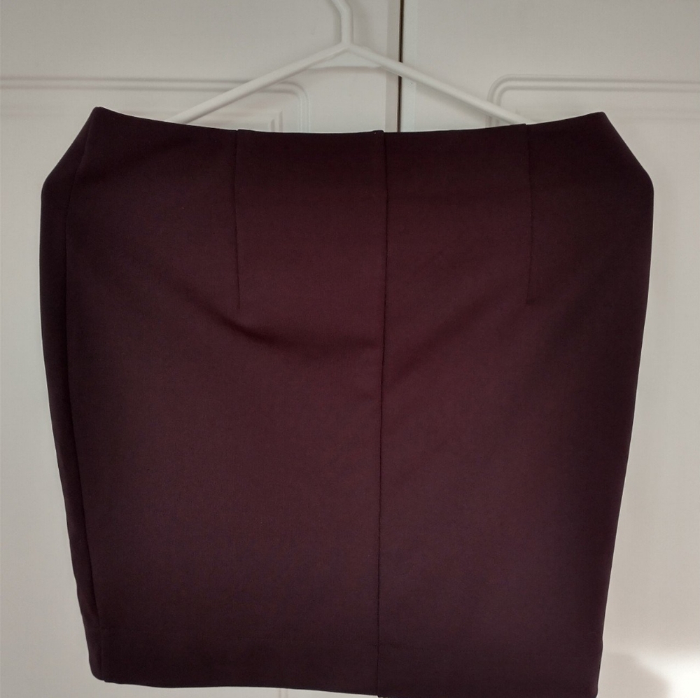 Mini skirt - Picture 2 of 6